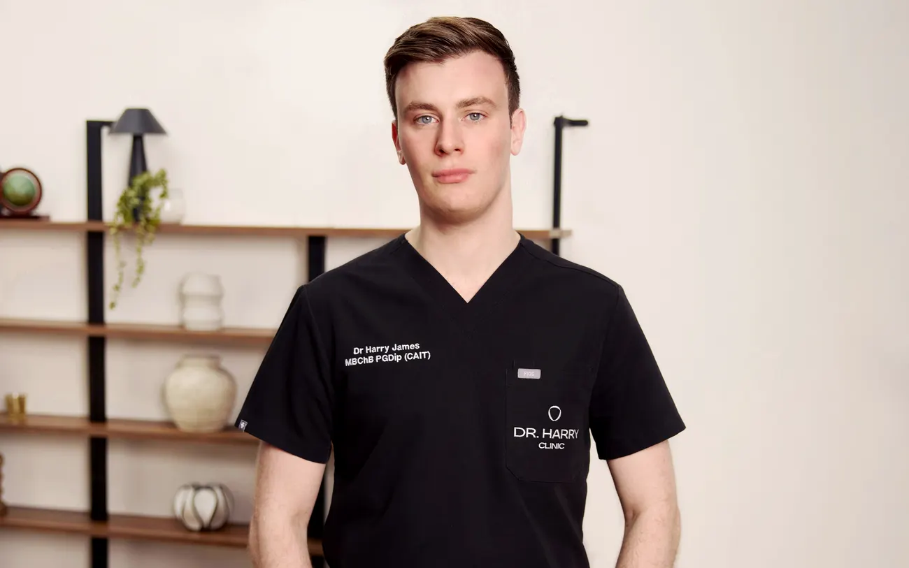 The consultation room at Dr Harry Clinic